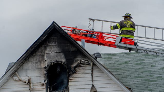 afgebrand huis